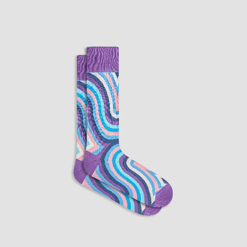 Moisture-wicking socks for workouts-Serpentine Stripe Mid-Calf Socks