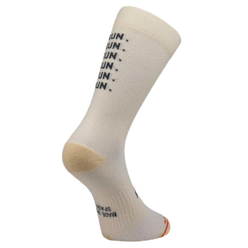 Athletic socks with mesh-Sporcks - Running Sock - Just Run Cream