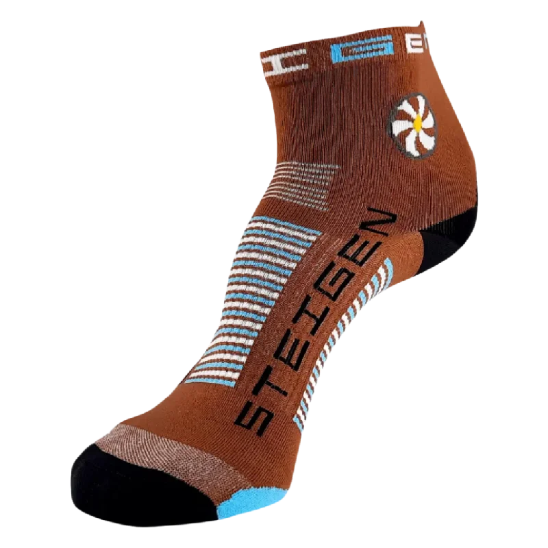 Pink silk socks-Steigen - Quarter Length Running Socks - Brown