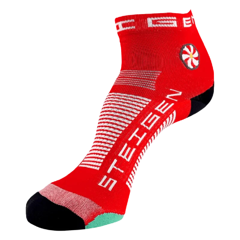 Pink fleece socks-Steigen - Quarter Length Running Socks - Cherry Red