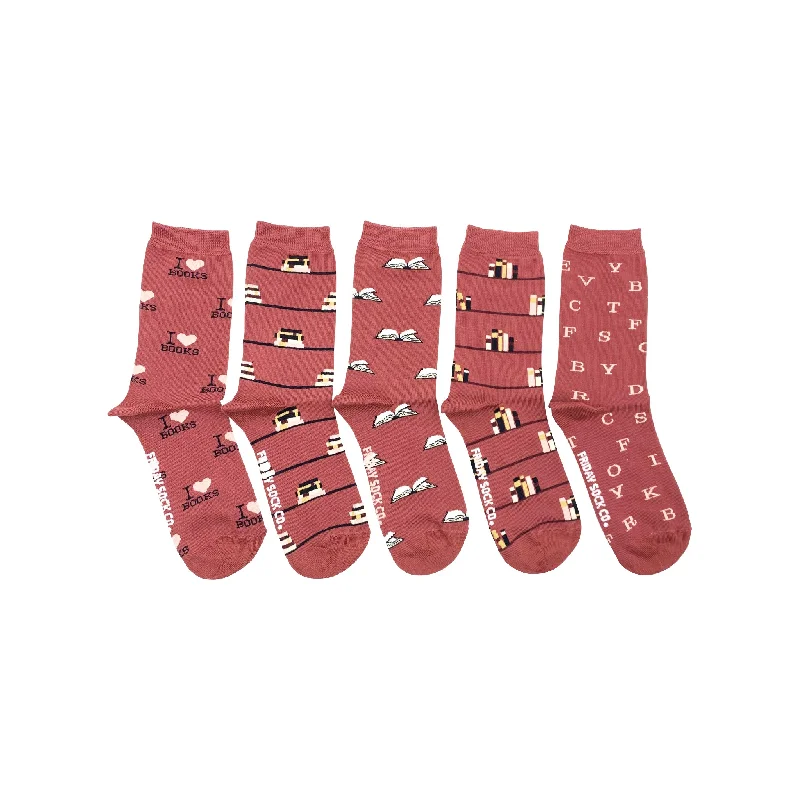 Embroidered fleece socks-Women's I Love Books Laundry Box™