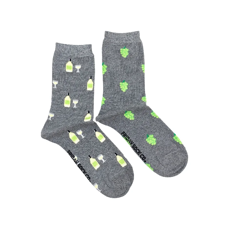 Durable bamboo socks-Women's White Wine & Grapes Socks